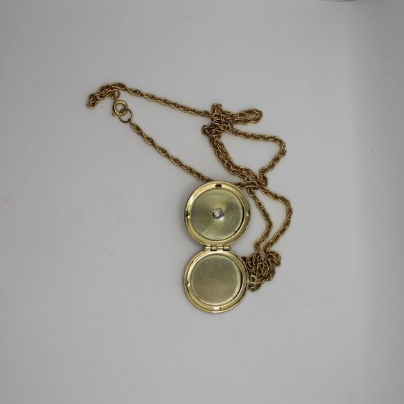 Vintage Enamel Locket - Picture 4 of 5